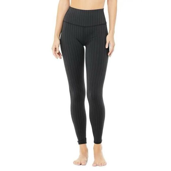 Alo Yoga Black Gray Pinstripe Elongating Leggings Size Medium High Rise Logo - Picture 1 of 10